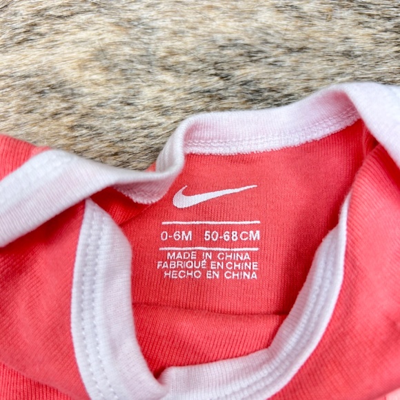 Nike Baby Girl Clothes Bundle - Picture 3 of 3